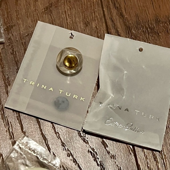 Buttons, Beads Sequins Bundle - Picture 6 of 13